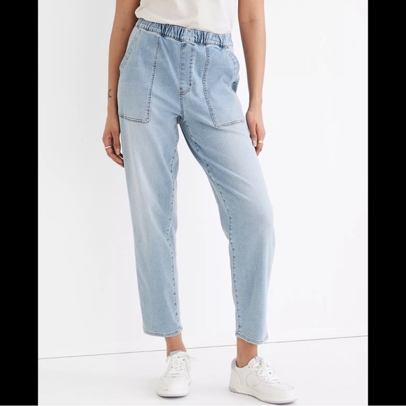 Madewell Pants - Madewell pull on relaxed Light Blue Jeans SZ:L